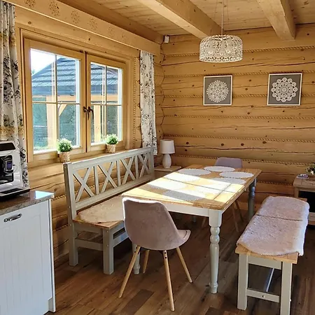 Hébergement de vacances Gorskie Przysiolki W Koniakowie - Dom Z Bala Koronka Koniaków