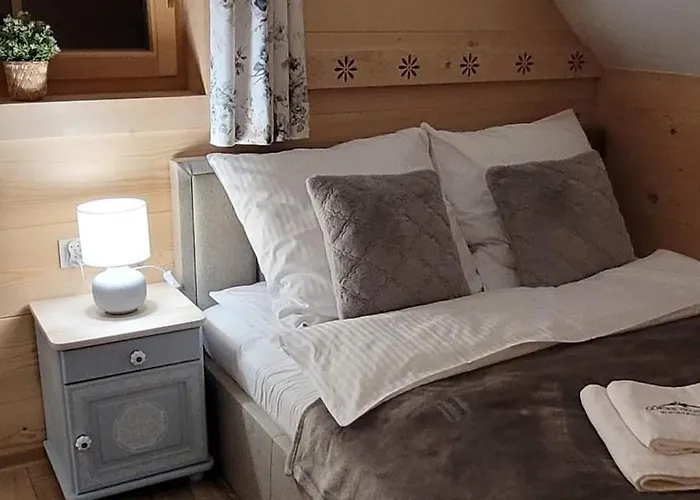 Gorskie Przysiolki W Koniakowie - Dom Z Bala Koronka *